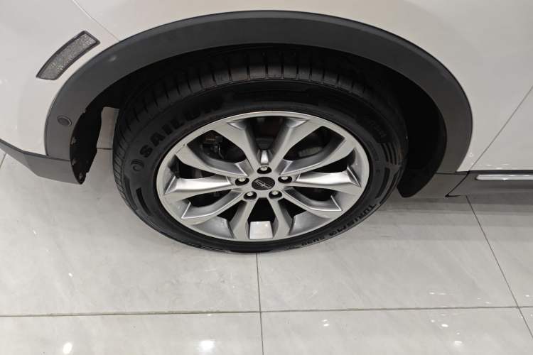 Used Lincoln MKC 2018 2.0T Two-Wheel Drive Luxury Edition Exterior 4