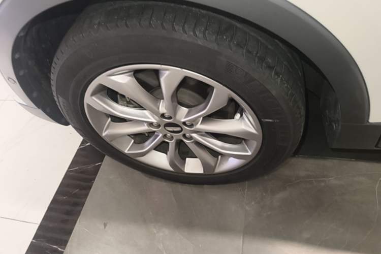 Used Lincoln MKC 2018 2.0T Four-Wheel Drive Zunya Edition Exterior 4