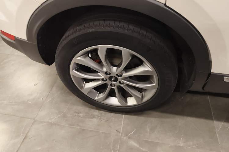 Used Lincoln MKC 2018 2.0T Four-Wheel Drive Zunya Edition Exterior 5