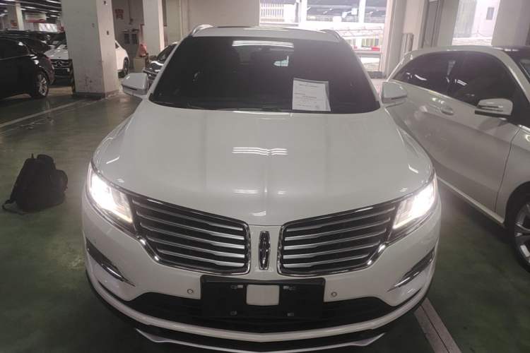 Used Lincoln MKC 2018 2.0T Four-Wheel Drive Zunya Edition Front