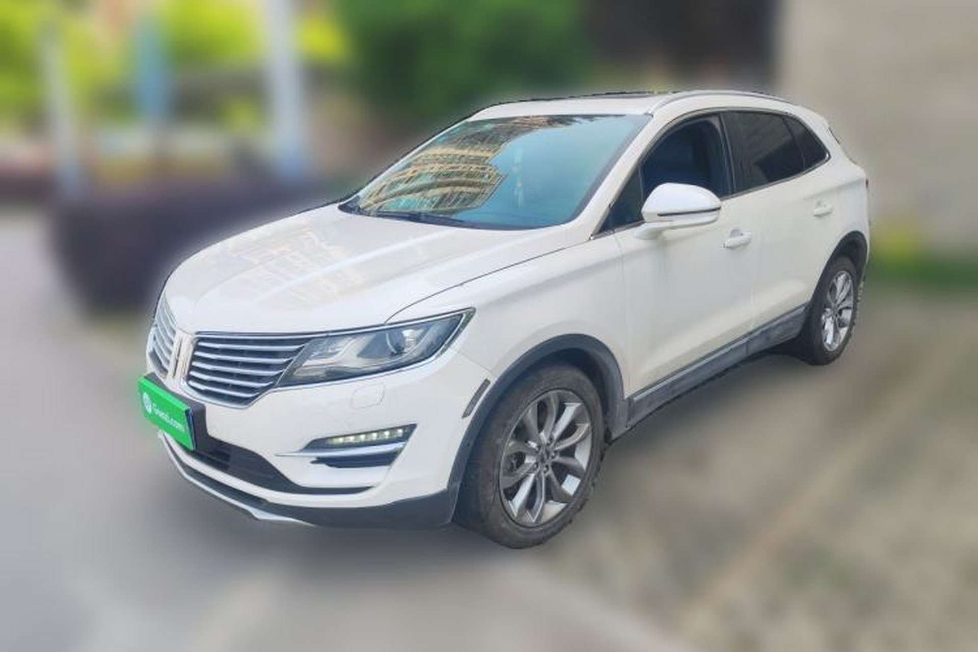 Used Lincoln MKC 2018 2.0T Four-Wheel Drive Zunya Edition Front Left 45 Deg