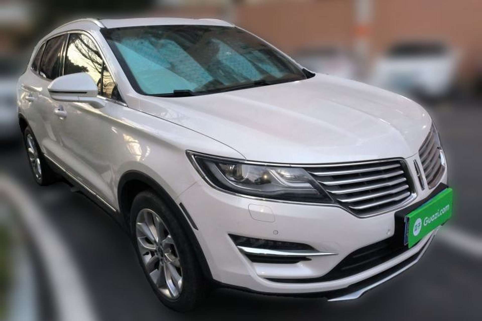 Used Lincoln MKC 2018 2.0T Two-Wheel Drive Luxury Edition Front Right 45 Deg