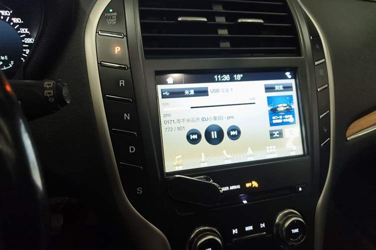 Used Lincoln MKC 2018 2.0T Four-Wheel Drive Zunya Edition Gear Lever