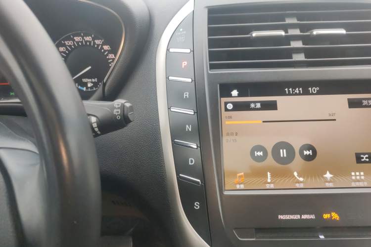 Used Lincoln MKC 2018 2.0T Four-Wheel Drive Zunya Edition Gear Lever