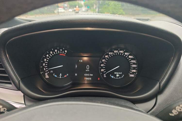 Used Lincoln MKC 2018 2.0T Two-Wheel Drive Deluxe Edition Instrument Cluster