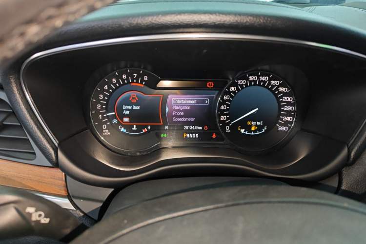 Used Lincoln MKC 2018 2.0T Two-Wheel Drive Luxury Edition Instrument Cluster