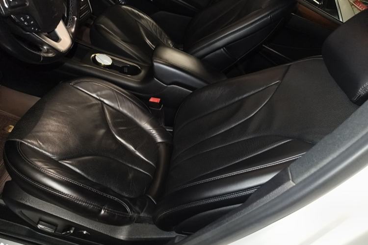 Used Lincoln MKC 2018 2.0T Four-Wheel Drive Zunya Edition Left Front Seat