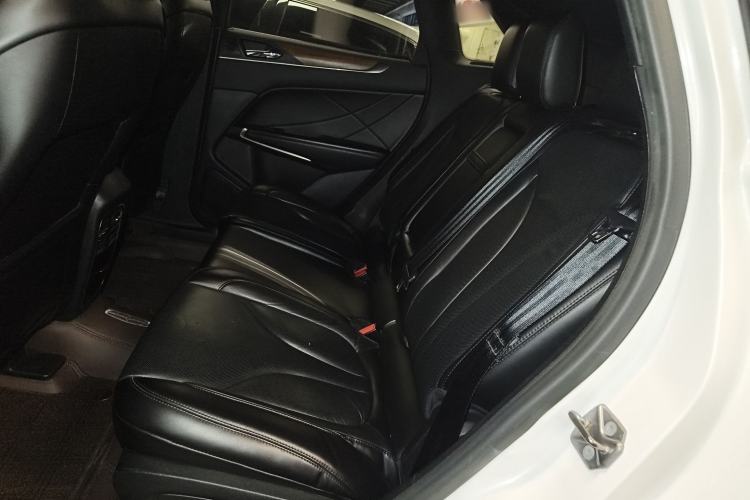 Used Lincoln MKC 2018 2.0T Four-Wheel Drive Zunya Edition Left Rear Seat