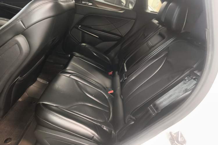 Used Lincoln MKC 2018 2.0T Four-Wheel Drive Zunya Edition Left Rear Seat