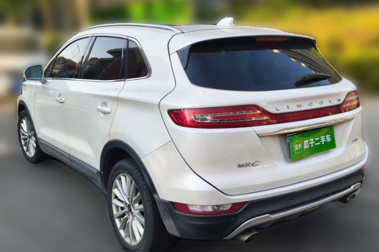 Used Lincoln MKC 2018 2.0T Two-Wheel Drive Deluxe Edition Rear Left 45 Deg