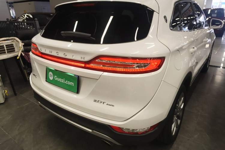 Used Lincoln MKC 2018 2.0T Four-Wheel Drive Zunya Edition Rear