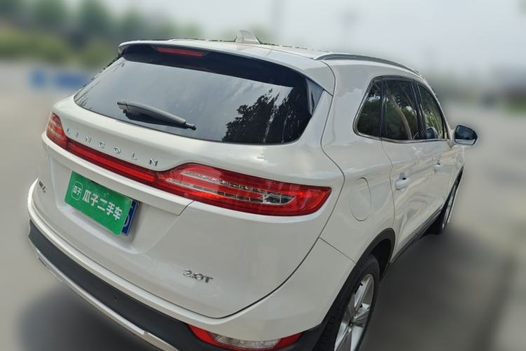 Used Lincoln MKC 2018 2.0T Two-Wheel Drive Zunyue Edition Rear Right 45 Deg