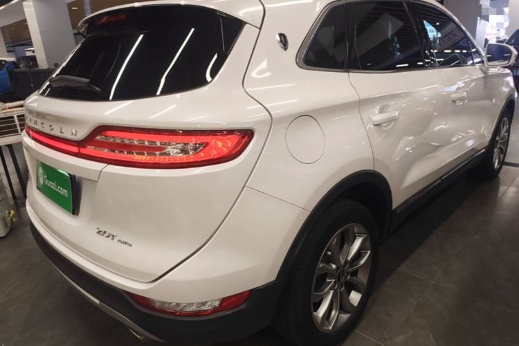 Used Lincoln MKC 2018 2.0T Four-Wheel Drive Zunya Edition Rear Right 45 Deg