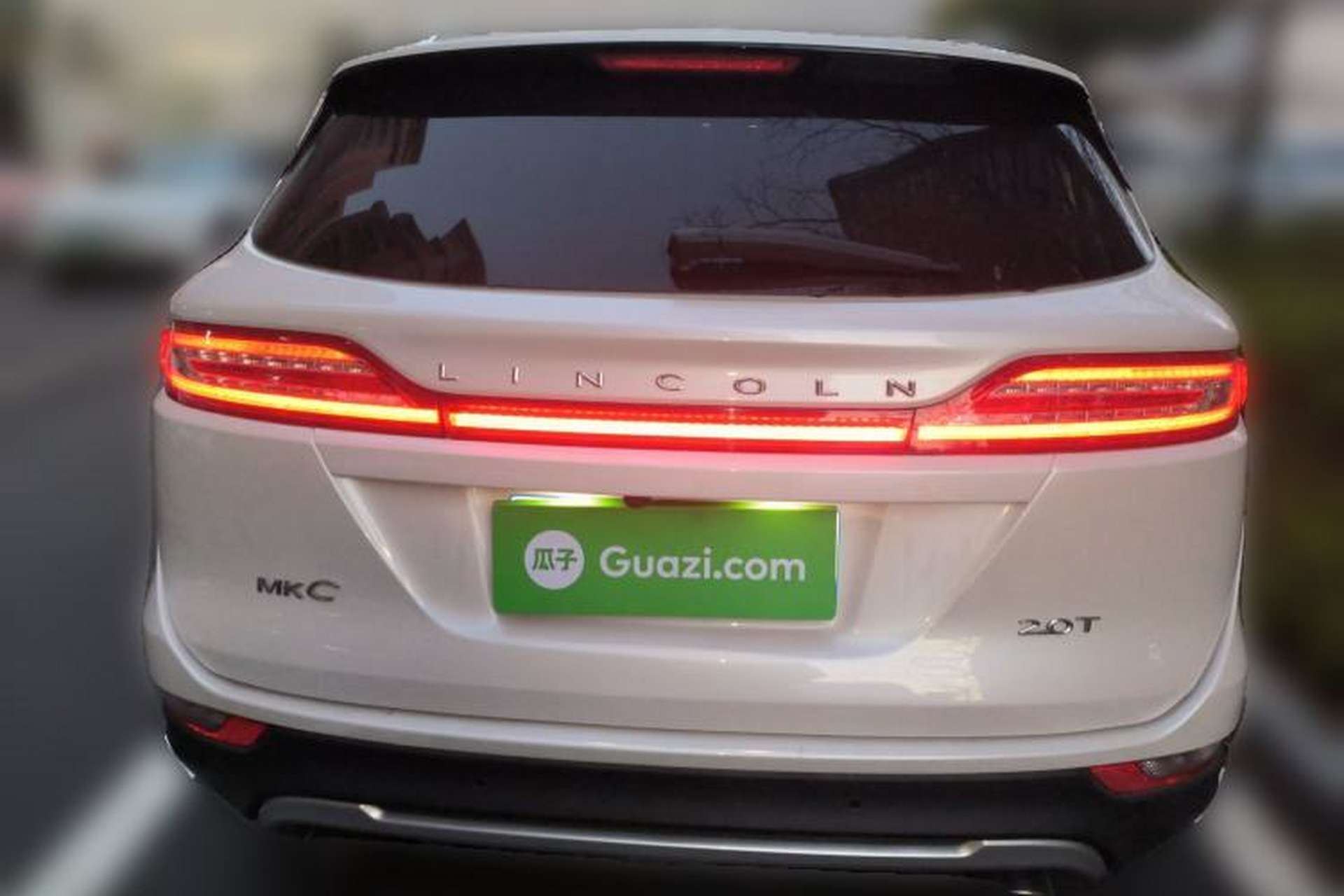 Used Lincoln MKC 2018 2.0T Two-Wheel Drive Luxury Edition Rear