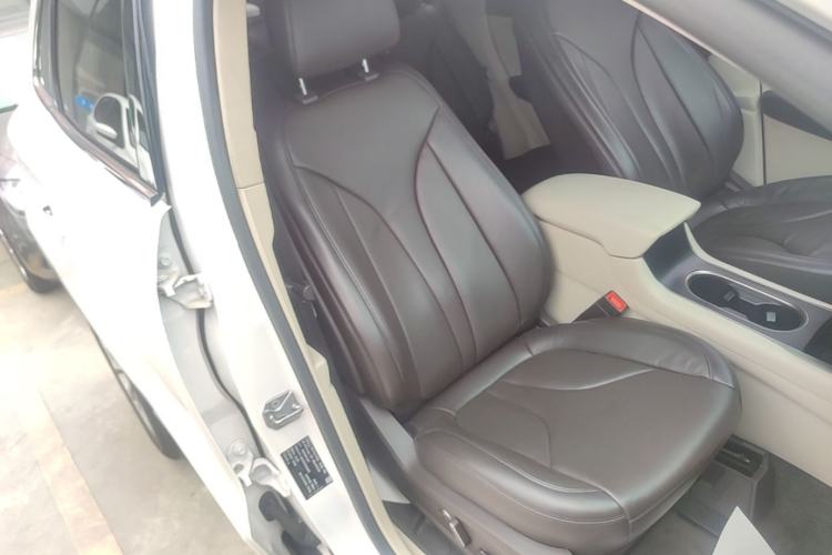 Used Lincoln MKC 2018 2.0T Two-Wheel Drive Luxury Edition Right Front Seat