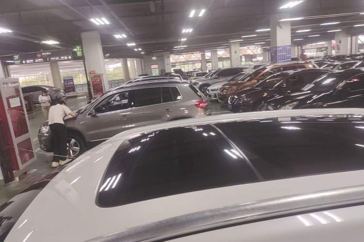 Used Lincoln MKC 2018 2.0T Four-Wheel Drive Zunya Edition Roof