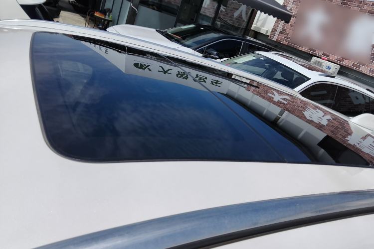 Used Lincoln MKC 2018 2.0T Two-Wheel Drive Luxury Edition Roof