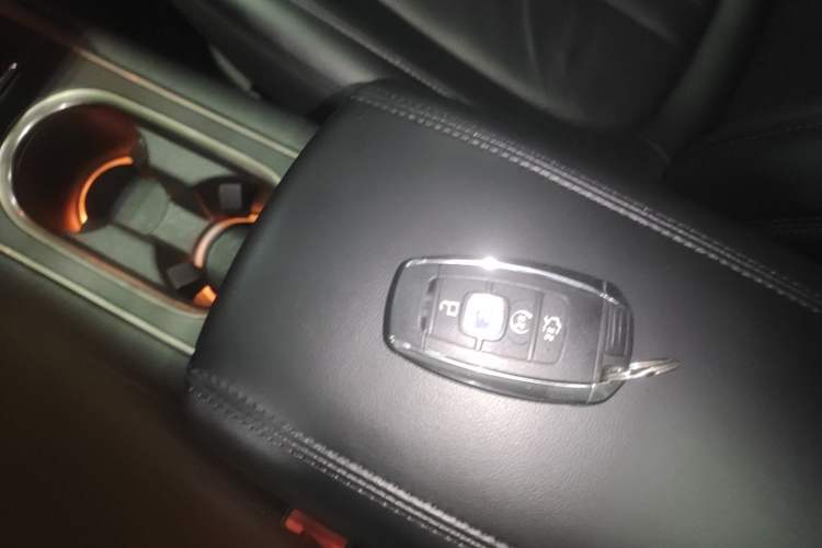 Used Lincoln MKC 2018 2.0T Four-Wheel Drive Zunya Edition Vehicle Key