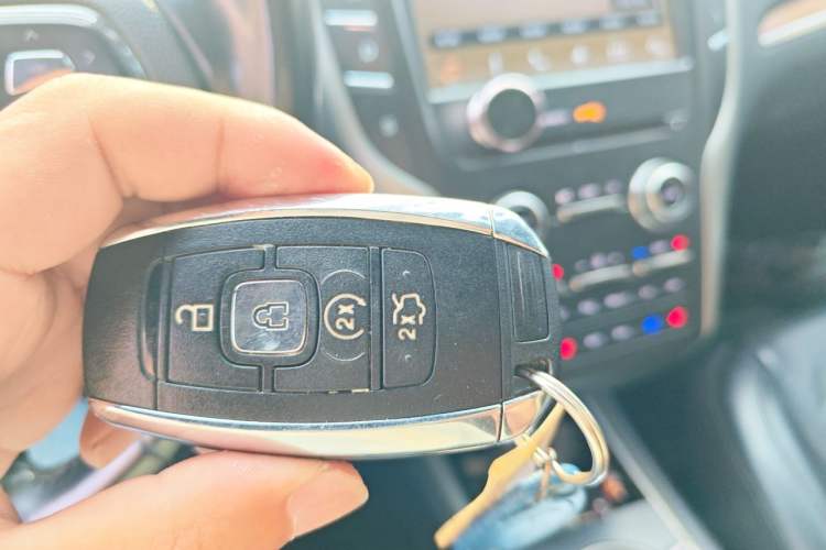 Used Lincoln MKC 2018 2.0T Four-Wheel Drive Zunya Edition Vehicle Key