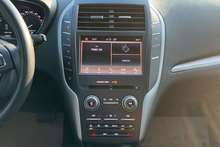 Used Lincoln MKC 2019 2.0T Two-Wheel Drive Luxury Edition China VI Standard Audio And AC Panel