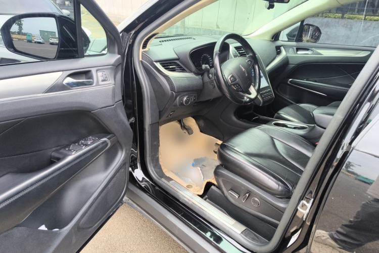 Used Lincoln MKC 2019 2.0T Two-Wheel Drive Luxury Edition China VI Standard Driver Seat