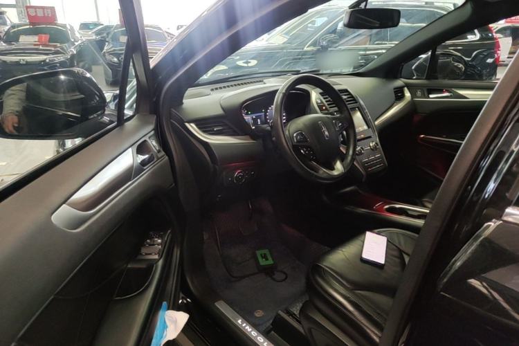 Used Lincoln MKC 2019 2.0T Two-Wheel Drive Luxury Edition China VI Standard Driver Seat