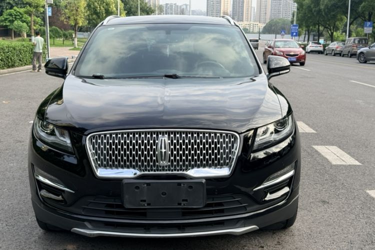 Used Lincoln MKC 2019 2.0T Four-Wheel Drive Luxury Edition China VI Standard Exterior 10