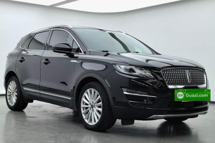Used Lincoln MKC 2019 2.0T Two-Wheel Drive Luxury Edition China V Standard Exterior 2