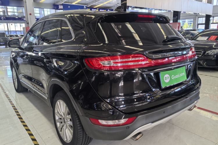 Used Lincoln MKC 2019 2.0T Two-Wheel Drive Luxury Edition China VI Standard Exterior 3