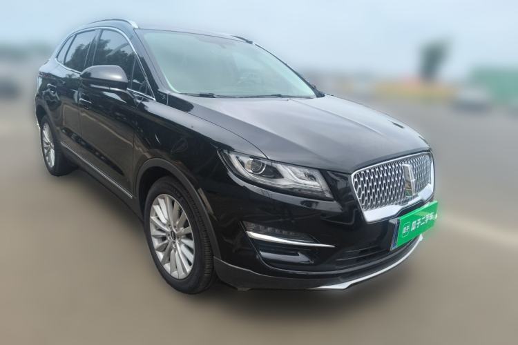 Used Lincoln MKC 2019 2.0T Two-Wheel Drive Luxury Edition China VI Standard Front Right 45 Deg