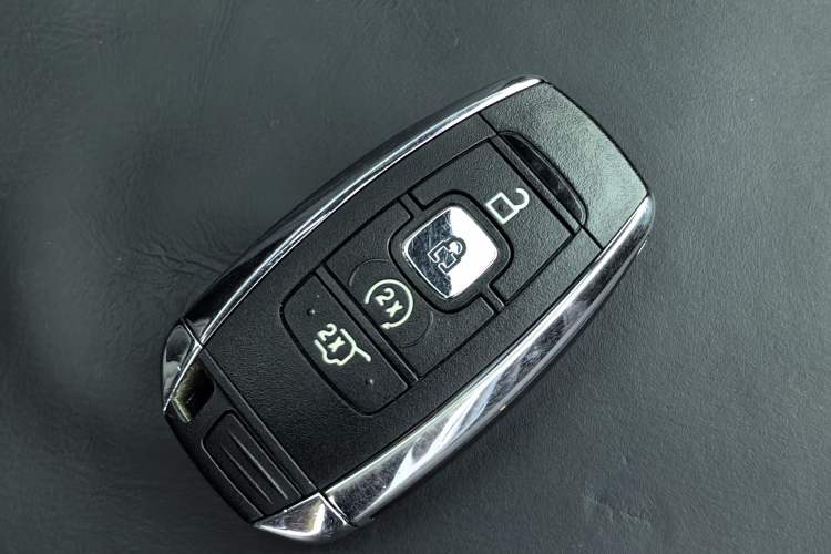 Used Lincoln MKC 2019 2.0T Two-Wheel Drive Luxury Edition China V Standard Interior 7