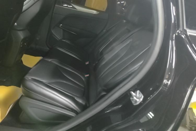 Used Lincoln MKC 2019 2.0T Two-Wheel Drive Luxury Edition China V Standard Left Rear Seat
