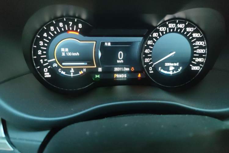 Used Lincoln MKC 2019 2.0T Two-Wheel Drive Luxury Edition China V Standard Odometer Close Up