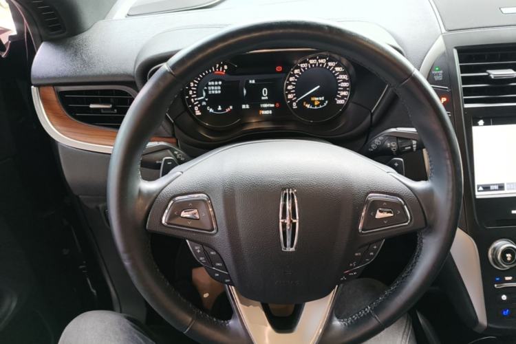 Used Lincoln MKC 2019 2.0T Four-Wheel Drive Luxury Edition China VI Standard Steering Wheel