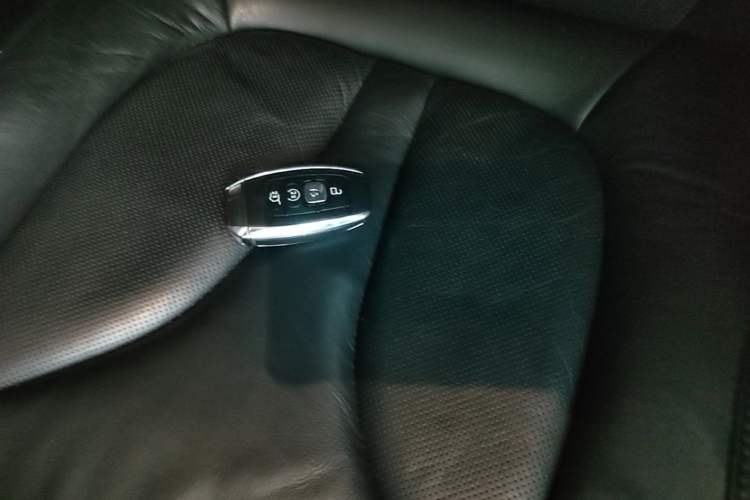 Used Lincoln MKC 2019 2.0T Two-Wheel Drive Luxury Edition China V Standard Vehicle Key