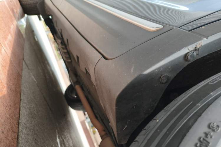 Used Lincoln MKC 2019 2.0T Two-Wheel Drive Zunya Version China VI Standard Chassis Front Right