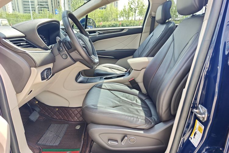 Used Lincoln MKC 2019 2.0T Four-Wheel Drive Luxury Edition China VI Standard Driver Seat