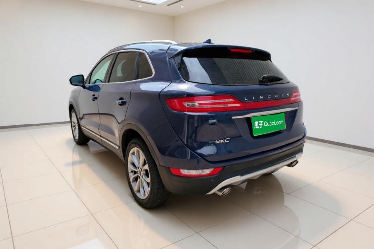 Used Lincoln MKC 2019 2.0T Two-Wheel Drive Zunya Version China VI Standard Exterior 3