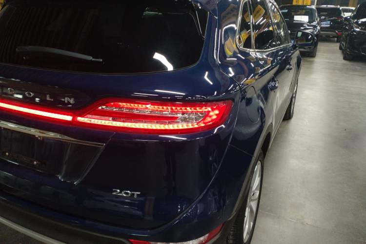 Used Lincoln MKC 2019 2.0T Two-Wheel Drive Zunya Version China VI Standard Exterior 6
