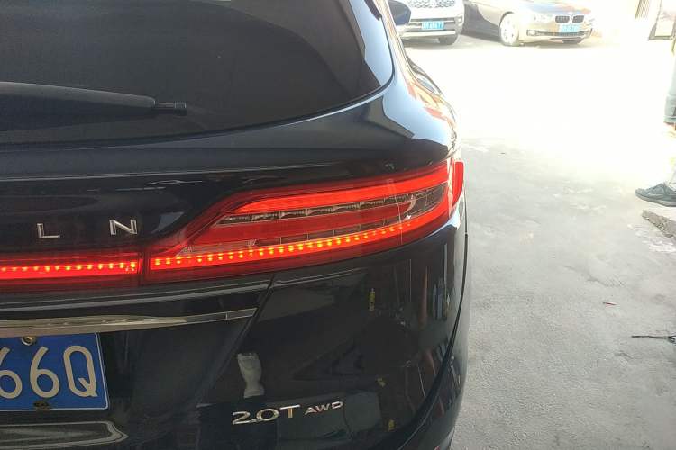 Used Lincoln MKC 2019 2.0T Four-Wheel Drive Luxury Edition China VI Standard Exterior 6