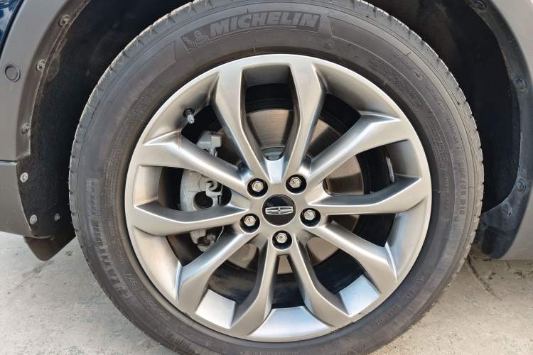 Used Lincoln MKC 2019 2.0T Two-Wheel Drive Zunya Version China VI Standard Exterior 6