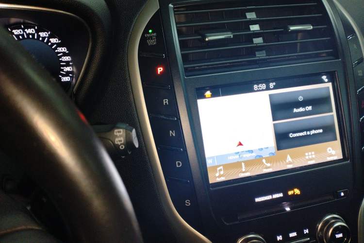 Used Lincoln MKC 2019 2.0T Two-Wheel Drive Zunya Version China VI Standard Gear Lever