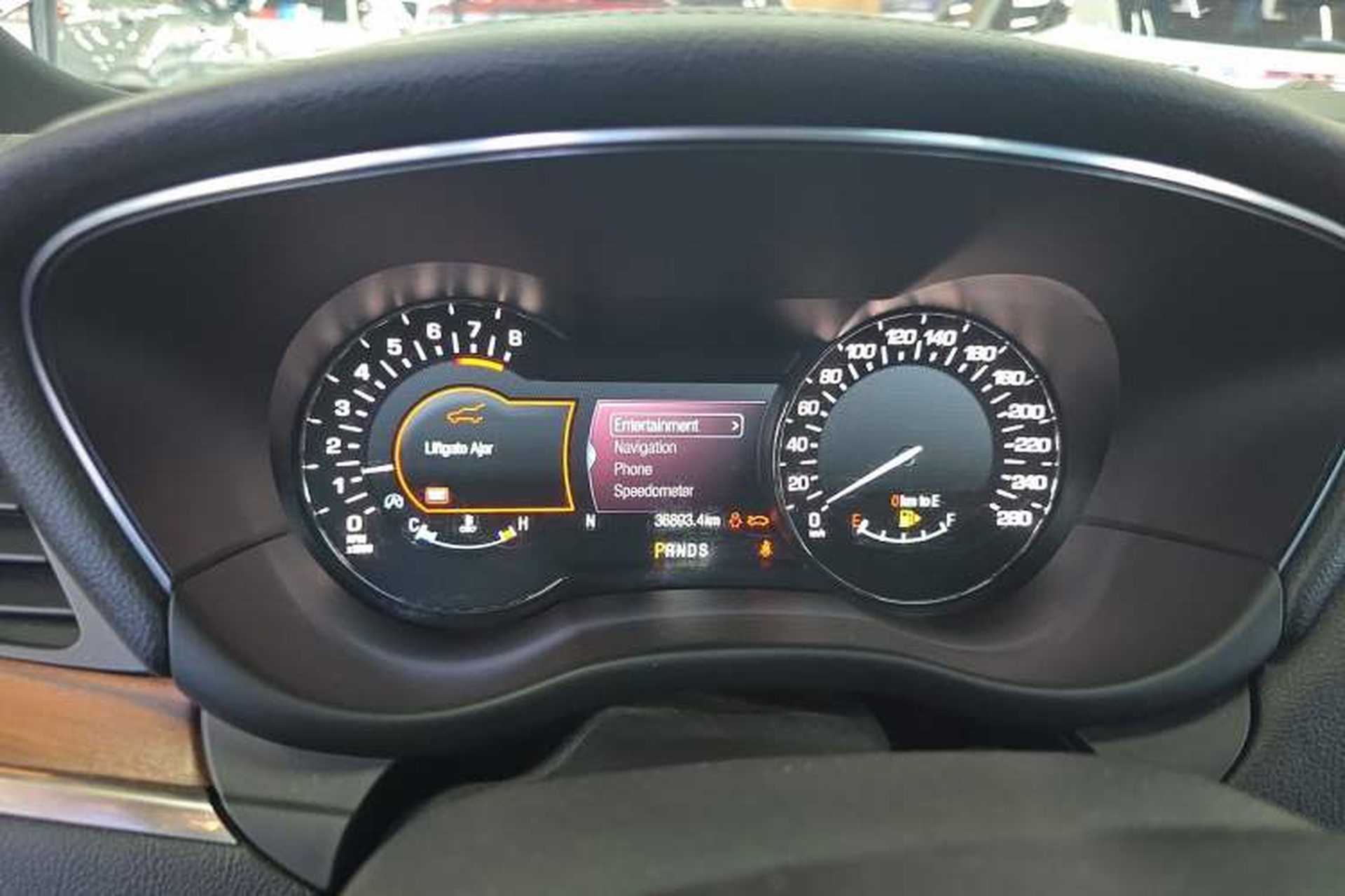 Used Lincoln MKC 2019 2.0T Two-Wheel Drive Zunya Version China VI Standard Instrument Cluster