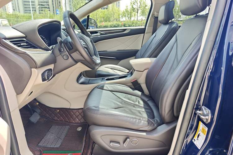 Used Lincoln MKC 2019 2.0T Four-Wheel Drive Luxury Edition China VI Standard Left Front Seat