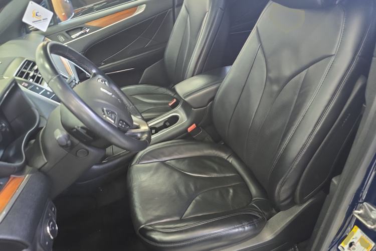 Used Lincoln MKC 2019 2.0T Two-Wheel Drive Zunya Version China VI Standard Left Front Seat