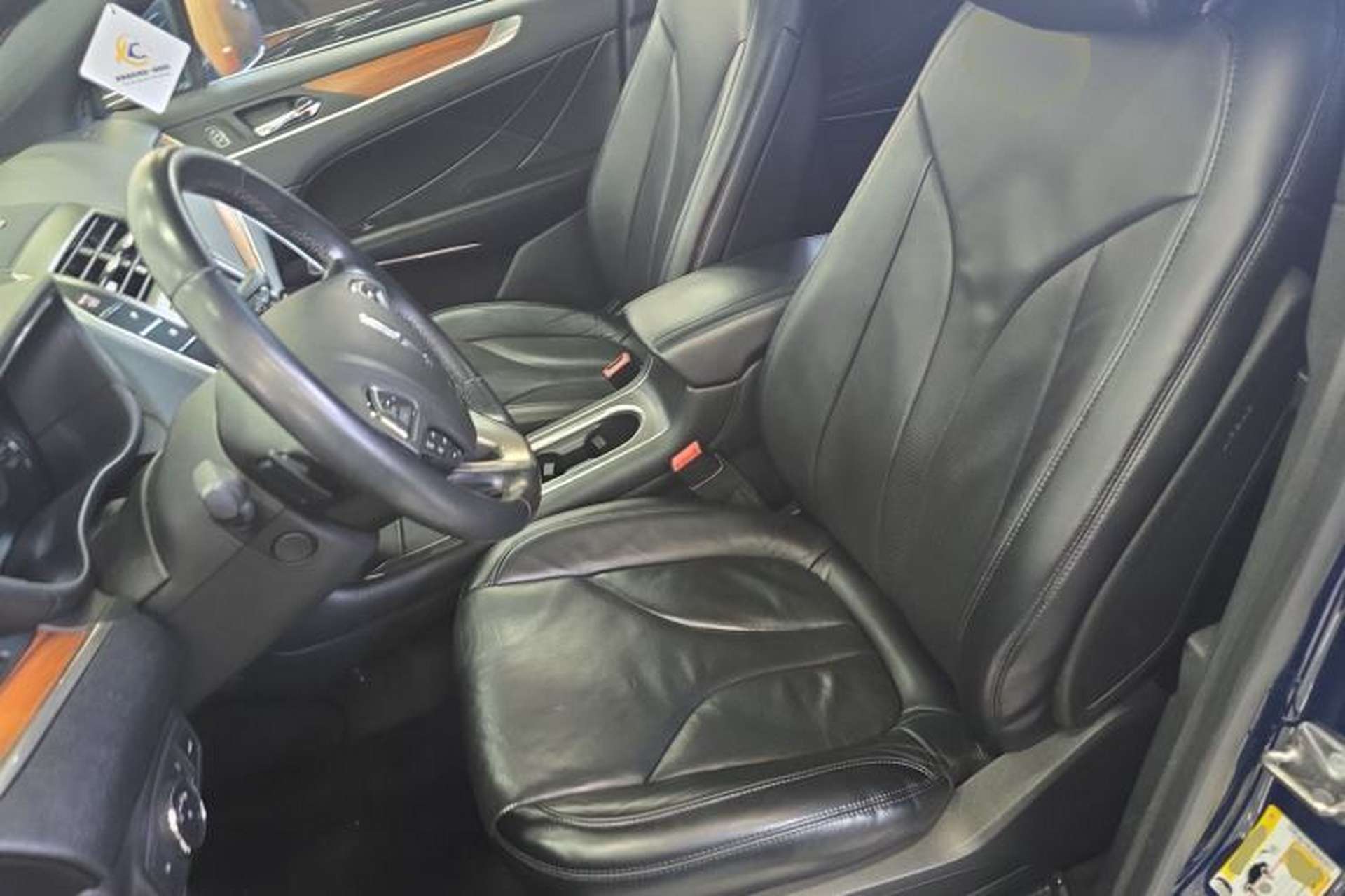 Used Lincoln MKC 2019 2.0T Two-Wheel Drive Zunya Version China VI Standard Left Front Seat