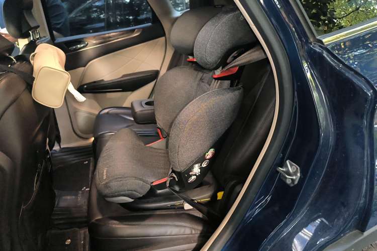 Used Lincoln MKC 2019 2.0T Two-Wheel Drive Zunya Version China VI Standard Left Rear Seat