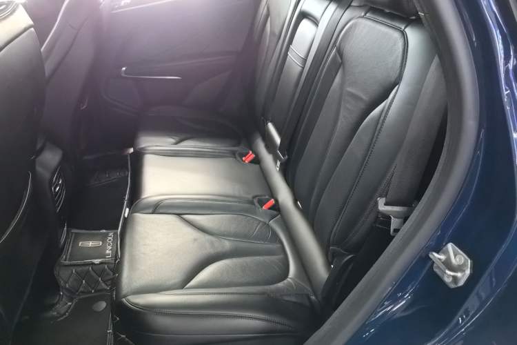 Used Lincoln MKC 2019 2.0T Two-Wheel Drive Zunya Version China VI Standard Left Rear Seat