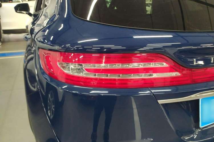 Used Lincoln MKC 2019 2.0T Two-Wheel Drive Zunya Version China VI Standard Left Rear Taillight