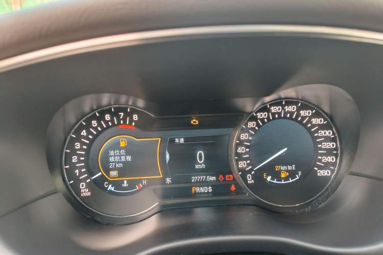Used Lincoln MKC 2019 2.0T Two-Wheel Drive Zunya Version China VI Standard Odometer Close Up